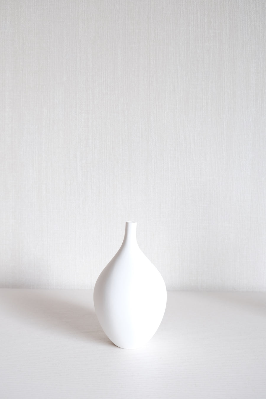 Plain Small Oval Vase