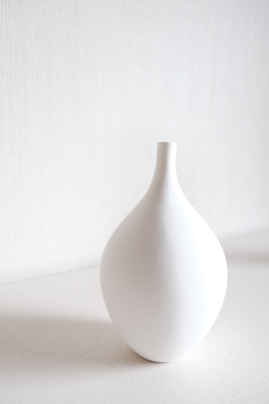 Plain Small Oval Vase
